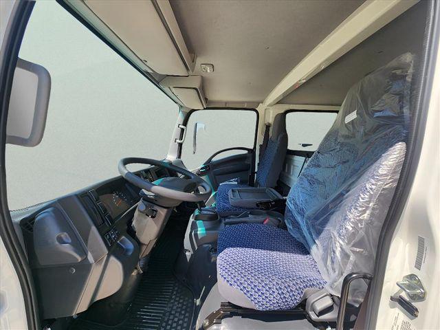 2025 Chevrolet 5500 150" Wheelbase