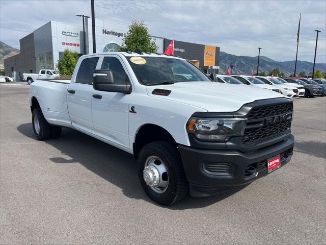 2023 RAM 3500 Tradesman Crew Cab 4x4 8 Box