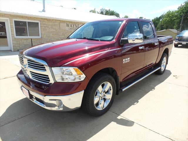 2017 RAM 1500 Big Horn Crew Cab 4x4 57 Box