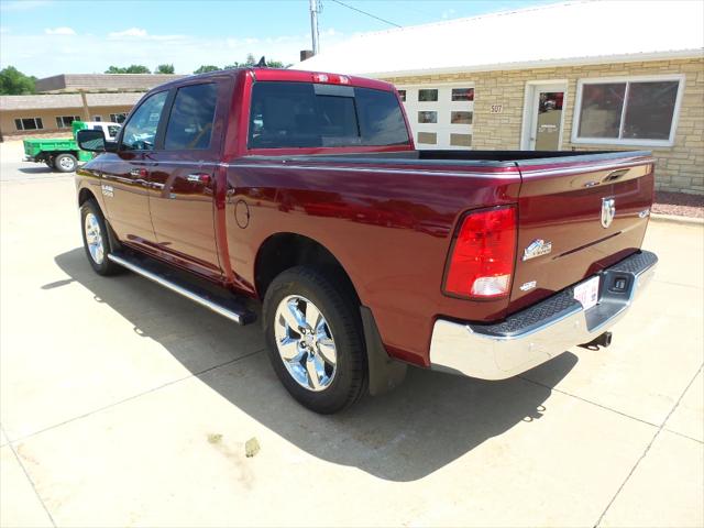 2017 RAM 1500 Big Horn Crew Cab 4x4 57 Box