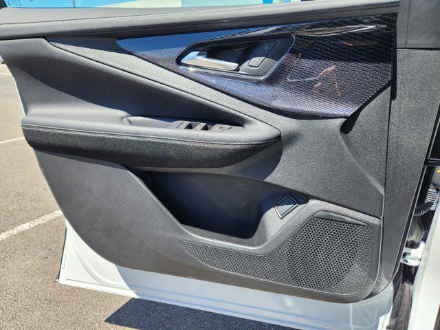 2024 Chevrolet V Blazer eAWD LT