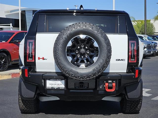 2024 GMC HUMMER EV SUV 3X 19