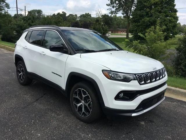 2024 Jeep Compass COMPASS LIMITED 4X4