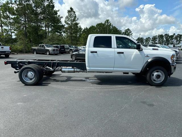 2024 RAM Ram 5500 Chassis Cab RAM 5500 TRADESMAN CHASSIS CREW CAB 4X4 84 CA