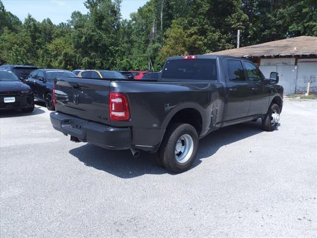 2024 RAM Ram 3500 RAM 3500 TRADESMAN CREW CAB 4X4 8 BOX