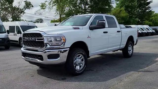 2024 RAM Ram 2500 RAM 2500 TRADESMAN CREW CAB 4X4 64 BOX