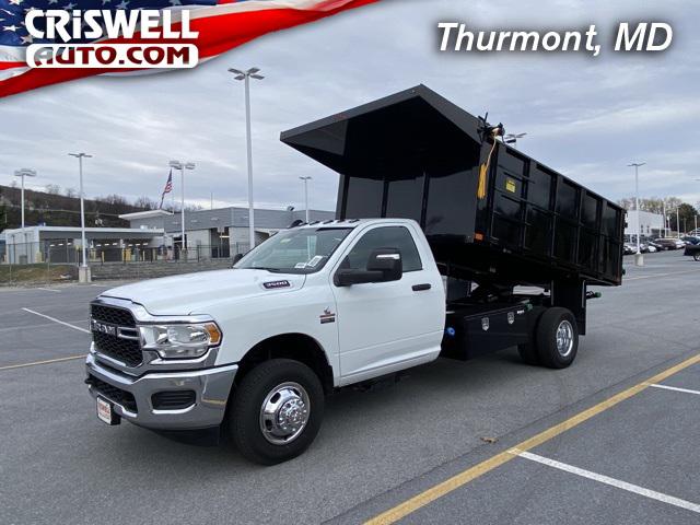 2024 RAM Ram 3500 Chassis Cab RAM 3500 TRADESMAN CHASSIS REGULAR CAB 4X4 84 CA