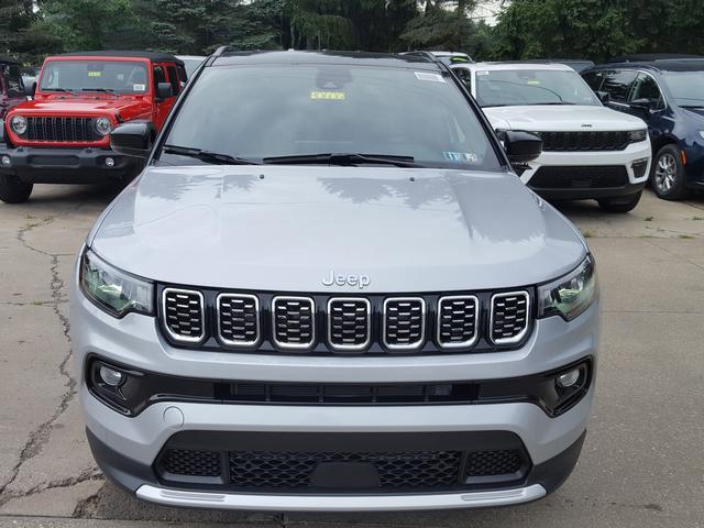 2024 Jeep Compass COMPASS LIMITED 4X4