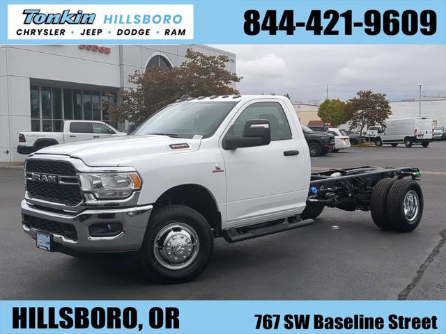 2024 RAM Ram 3500 Chassis Cab RAM 3500 TRADESMAN CHASSIS REGULAR CAB 4X4 84 CA