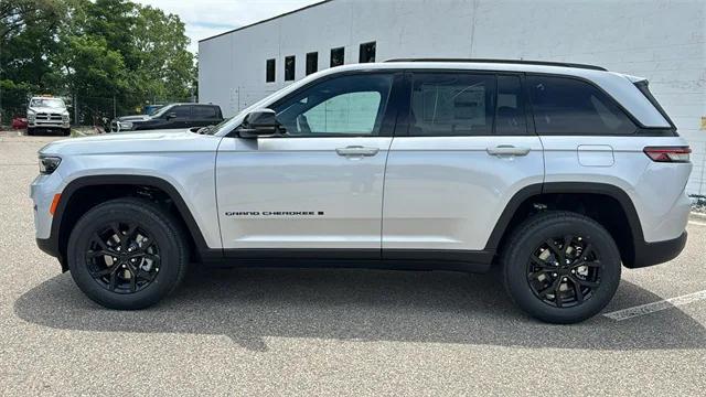 2024 Jeep Grand Cherokee GRAND CHEROKEE ALTITUDE 4X4