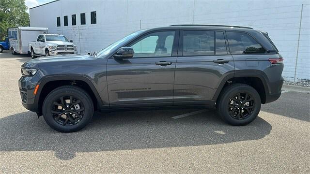 2024 Jeep Grand Cherokee GRAND CHEROKEE ALTITUDE 4X4