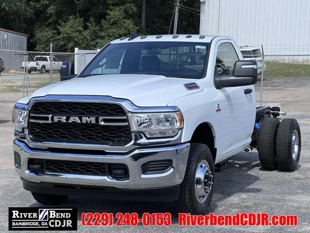 2024 RAM Ram 3500 Chassis Cab RAM 3500 TRADESMAN CHASSIS REGULAR CAB 4X2 60 CA