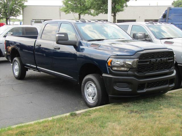 2024 RAM Ram 2500 RAM 2500 TRADESMAN CREW CAB 4X4 8 BOX