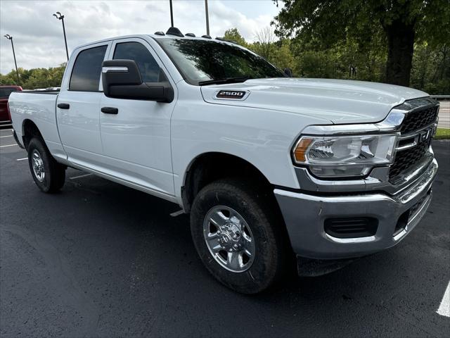 2024 RAM Ram 2500 RAM 2500 TRADESMAN CREW CAB 4X4 64 BOX