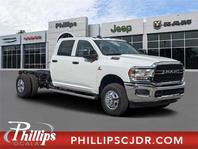 2024 RAM Ram 3500 Chassis Cab RAM 3500 TRADESMAN CREW CAB CHASSIS 4X4 60 CA