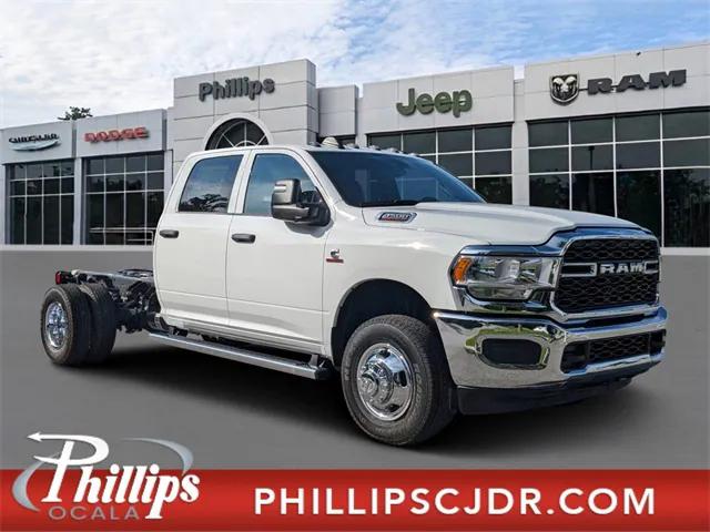 2024 RAM Ram 3500 Chassis Cab RAM 3500 TRADESMAN CREW CAB CHASSIS 4X4 60 CA