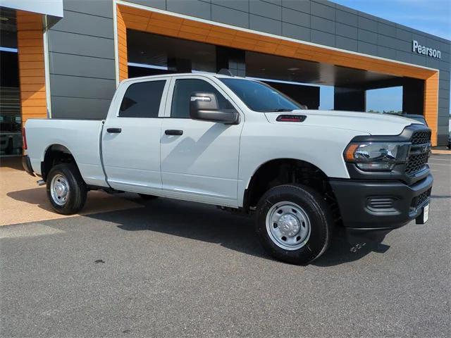 2024 RAM Ram 2500 RAM 2500 TRADESMAN CREW CAB 4X4 64 BOX