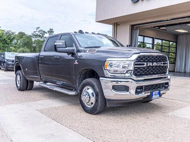 2024 RAM Ram 3500 RAM 3500 TRADESMAN CREW CAB 4X4 8 BOX
