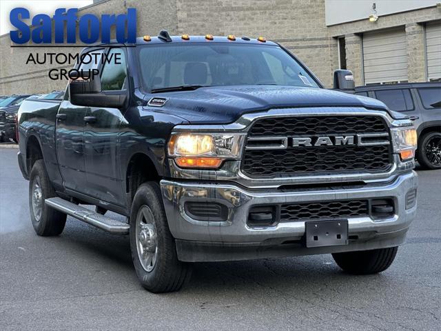 2024 RAM Ram 2500 RAM 2500 TRADESMAN CREW CAB 4X4 64 BOX