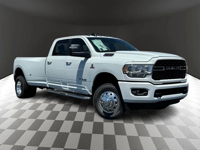 2024 RAM Ram 3500 RAM 3500 BIG HORN CREW CAB 4X4 8 BOX