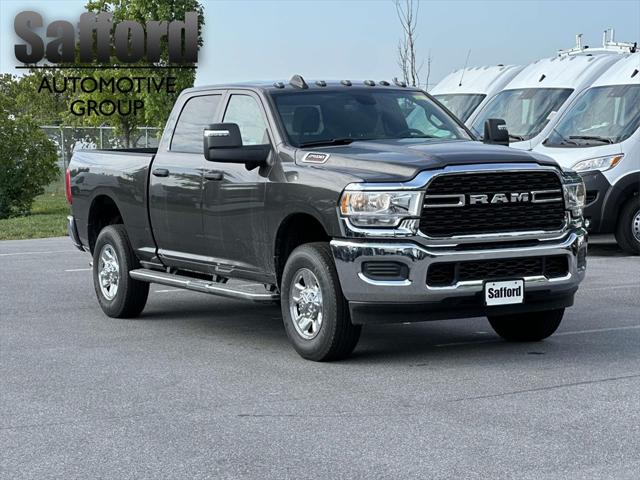 2024 RAM Ram 2500 RAM 2500 TRADESMAN CREW CAB 4X4 64 BOX