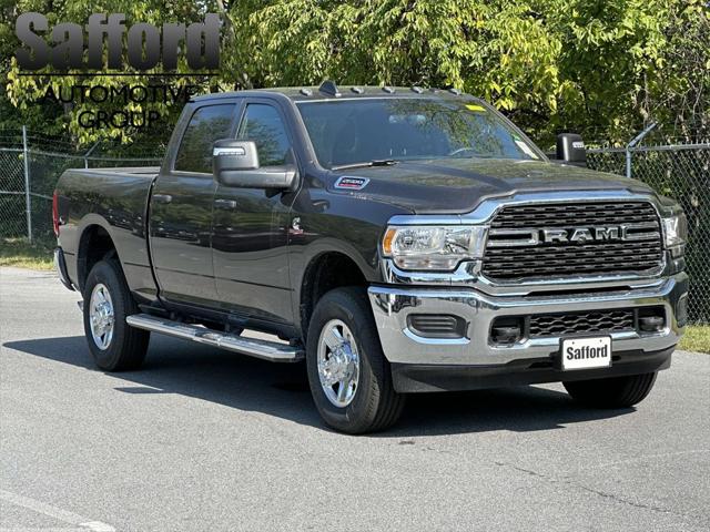 2024 RAM Ram 2500 RAM 2500 TRADESMAN CREW CAB 4X4 64 BOX