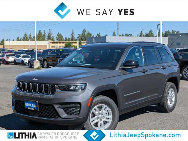 2024 Jeep Grand Cherokee GRAND CHEROKEE LAREDO 4X4