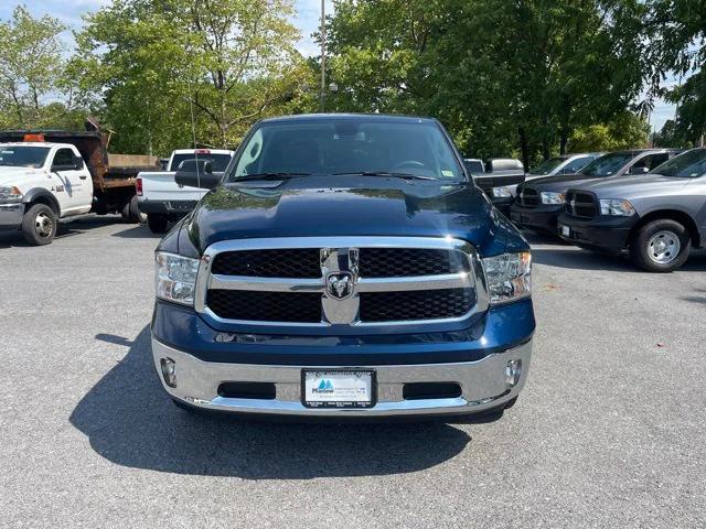 2024 RAM Ram 1500 Classic RAM 1500 CLASSIC TRADESMAN CREW CAB 4X4 64 BOX