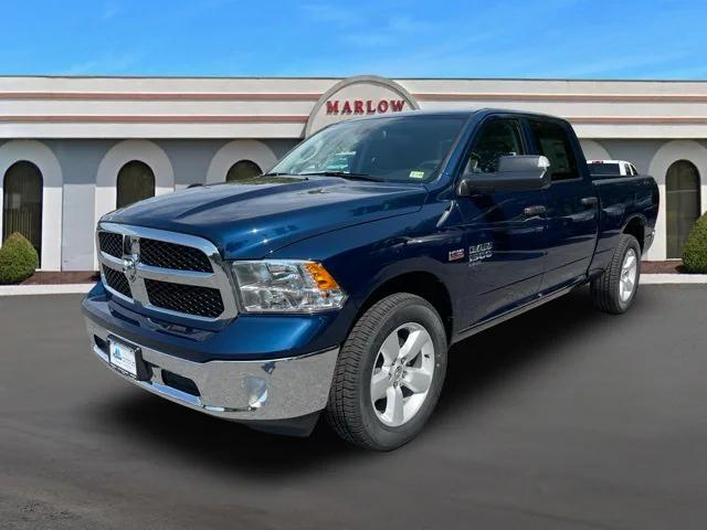 2024 RAM Ram 1500 Classic RAM 1500 CLASSIC TRADESMAN CREW CAB 4X4 64 BOX