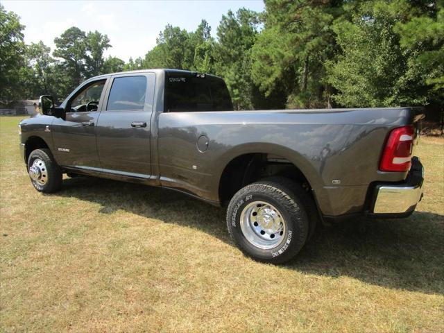 2024 RAM Ram 3500 RAM 3500 LARAMIE CREW CAB 4X4 8 BOX