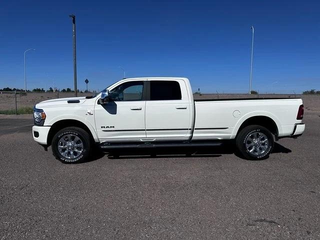 2024 RAM Ram 3500 RAM 3500 LIMITED CREW CAB 4X4 8 BOX