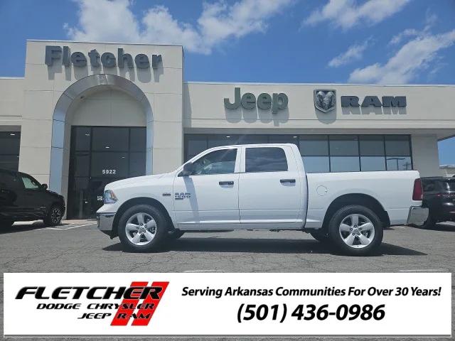 2024 RAM Ram 1500 Classic RAM 1500 CLASSIC TRADESMAN CREW CAB 4X4 57 BOX