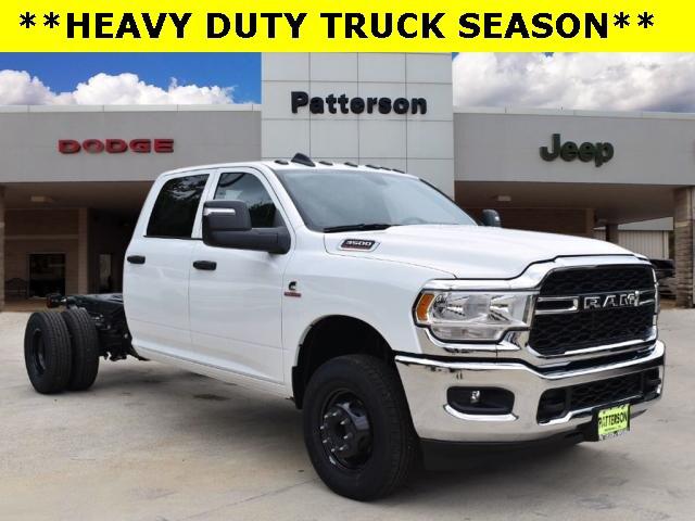 2024 RAM Ram 3500 Chassis Cab RAM 3500 TRADESMAN CREW CAB CHASSIS 4X4 60 CA