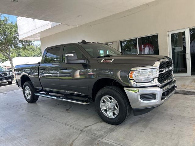 2024 RAM Ram 2500 RAM 2500 TRADESMAN CREW CAB 4X4 64 BOX