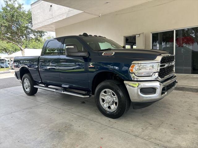 2024 RAM Ram 2500 RAM 2500 TRADESMAN CREW CAB 4X4 64 BOX