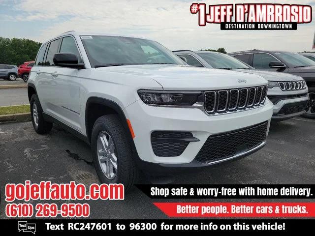 2024 Jeep Grand Cherokee GRAND CHEROKEE LAREDO 4X4