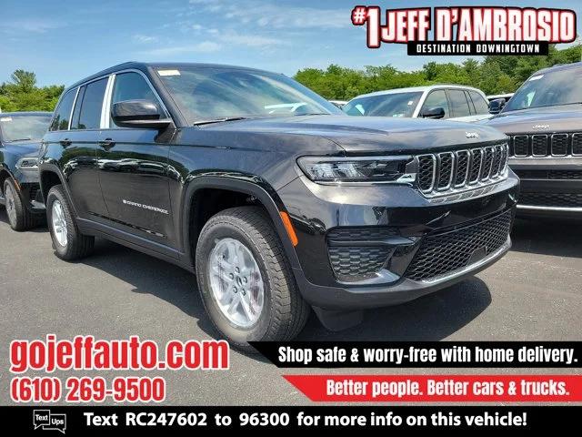 2024 Jeep Grand Cherokee GRAND CHEROKEE LAREDO 4X4