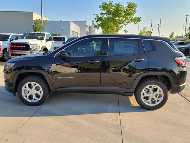 2024 Jeep Compass COMPASS SPORT 4X4