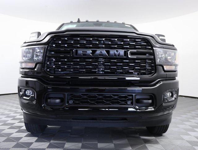 2024 RAM Ram 3500 RAM 3500 BIG HORN CREW CAB 4X4 8 BOX