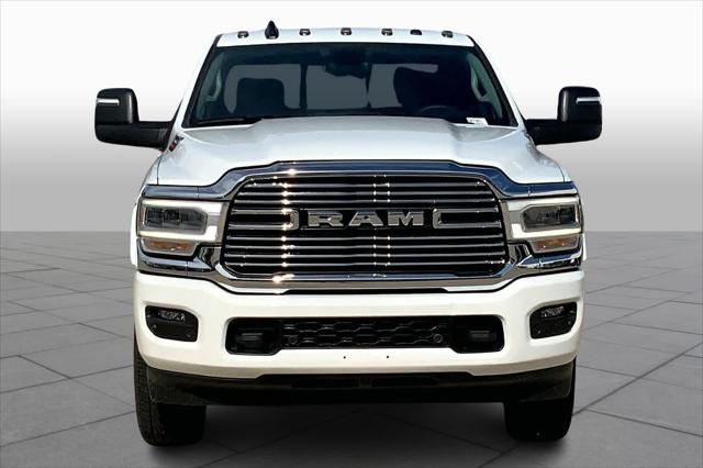 2024 RAM Ram 3500 Chassis Cab RAM 3500 LARAMIE CREW CAB CHASSIS 4X4 60 CA