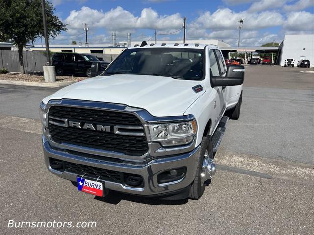 2023 RAM 3500 Big Horn Crew Cab 4x4 8 Box