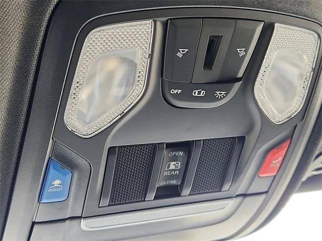 2022 RAM 1500 Big Horn Crew Cab 4x4 57 Box 2022 RAM 1500 Big Horn Crew Cab 4x4 57 Box