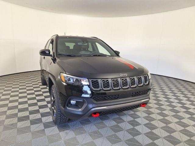 2024 Jeep Compass COMPASS TRAILHAWK 4X4