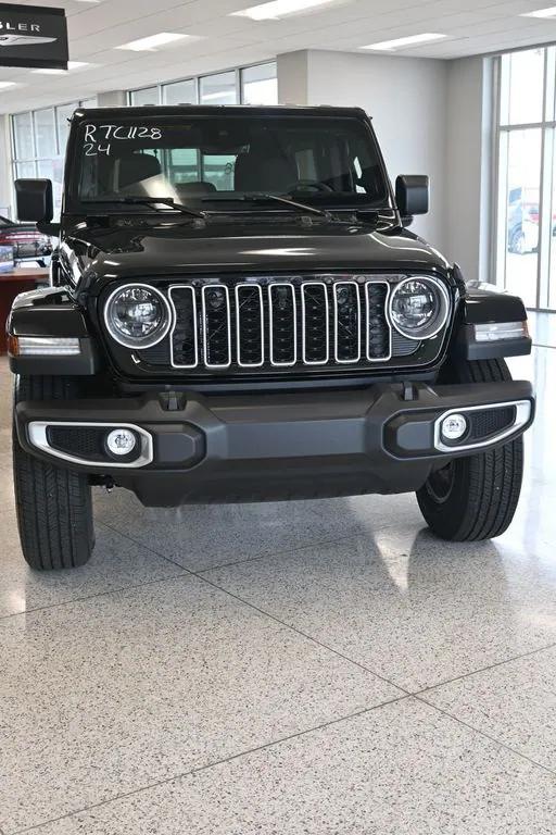 2024 Jeep Wrangler WRANGLER 4-DOOR SAHARA
