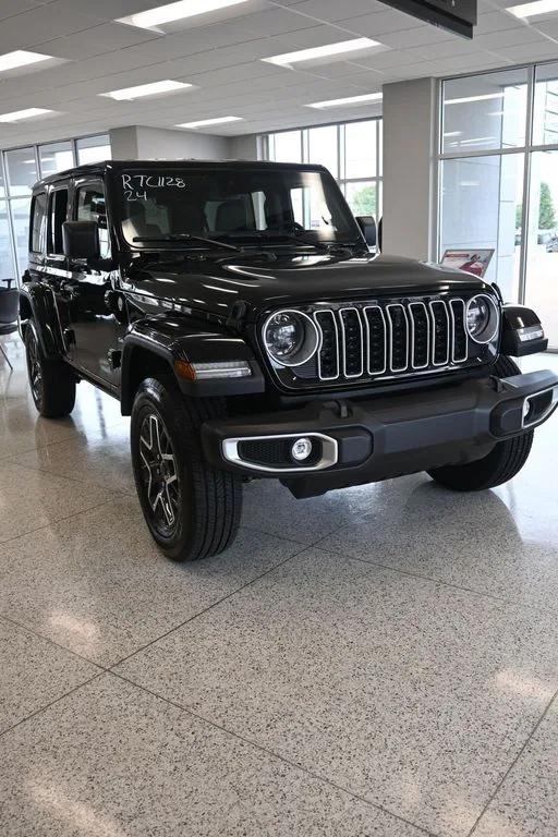 2024 Jeep Wrangler WRANGLER 4-DOOR SAHARA