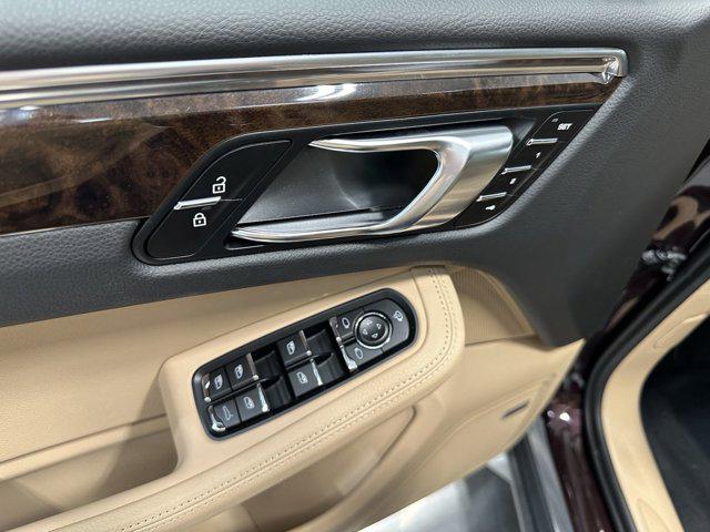 2024 Porsche Macan AWD