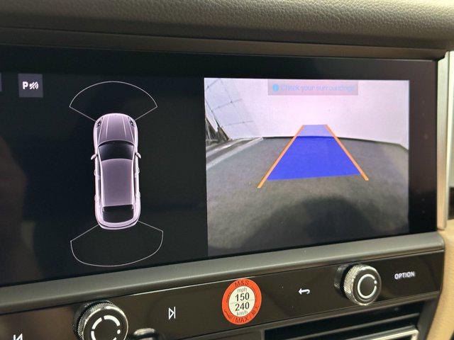 2024 Porsche Macan AWD