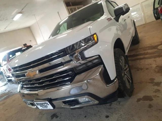 2020 Chevrolet Silverado 1500 4WD Crew Cab Short Bed LTZ
