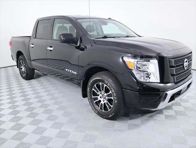 2021 Nissan TITAN Crew Cab SV 4x2