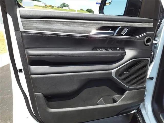 2023 Jeep Wagoneer Series III 4x4